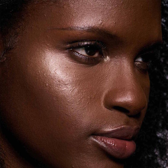 HOLIDAY 25 Iluminador Bounce Buttergleam